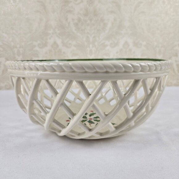 Lenox Holiday Open Weave Bread Basket Porcelain Cream Holly & Berries IOB - Picture 3 of 12